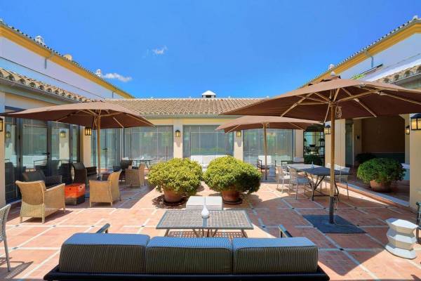 Hotel_Exe_Castellar_2